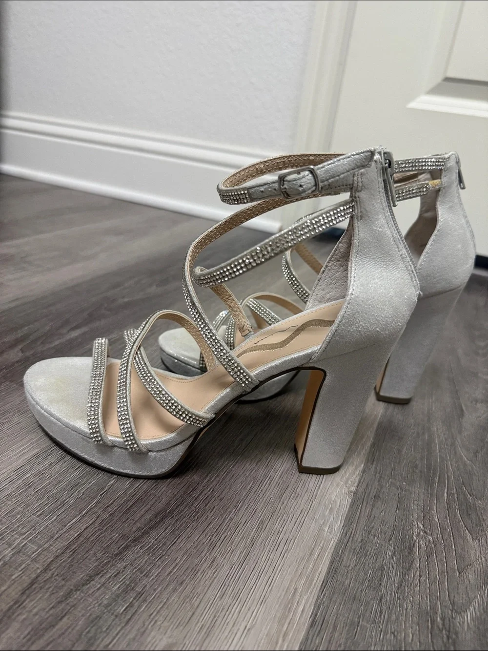 Nina Silver Rhinestone Strappy Block Heel Sandals 8.5